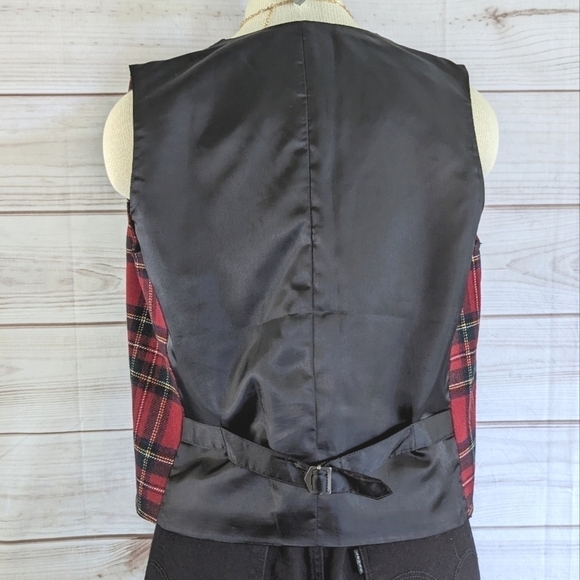 Vintage Eddie Bauer Tartan Tie Back Wool Vest in Red and Green Plaid Size Small - Picture 2 of 10